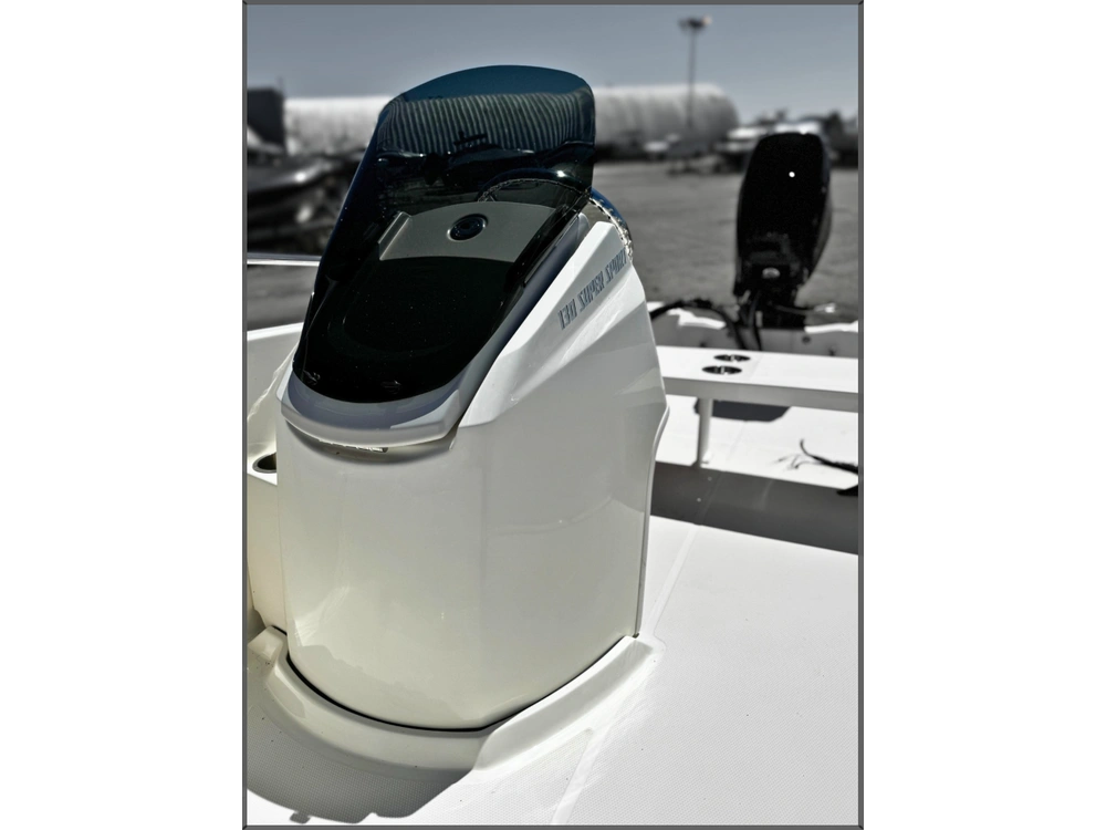 2024 Boston Whaler 130 Super Sport alt