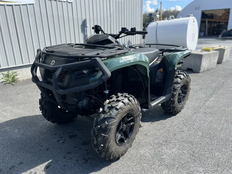 2024 Can-Am OUTLANDER PRO XUHD7