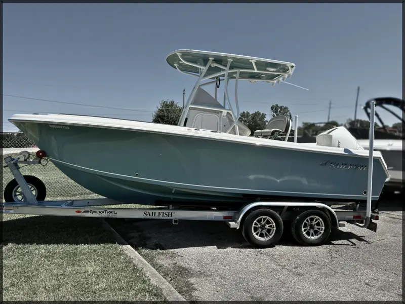 Sailfish 220 CC 2022