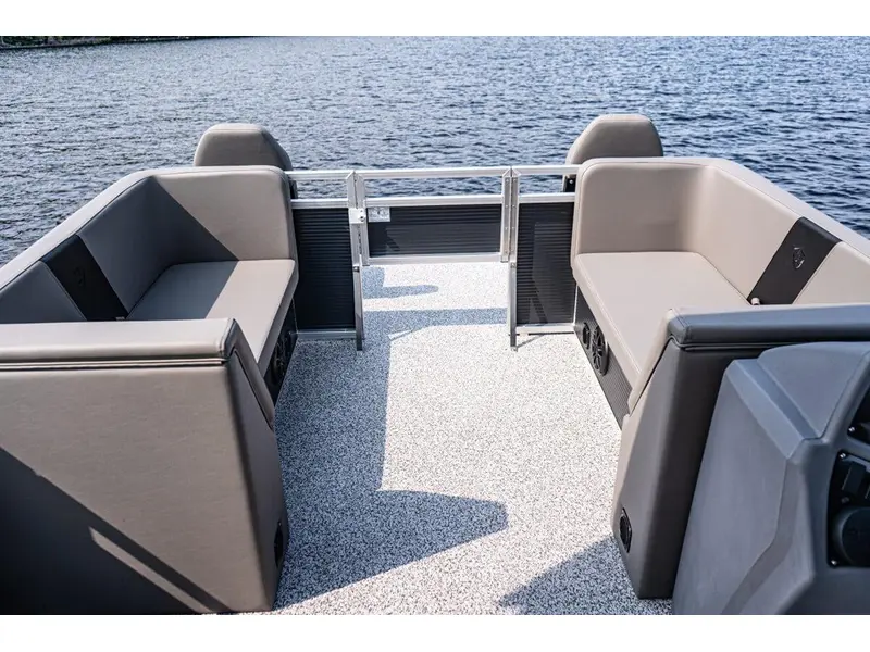 2023 Armada top fish T168 77.08$/semaine