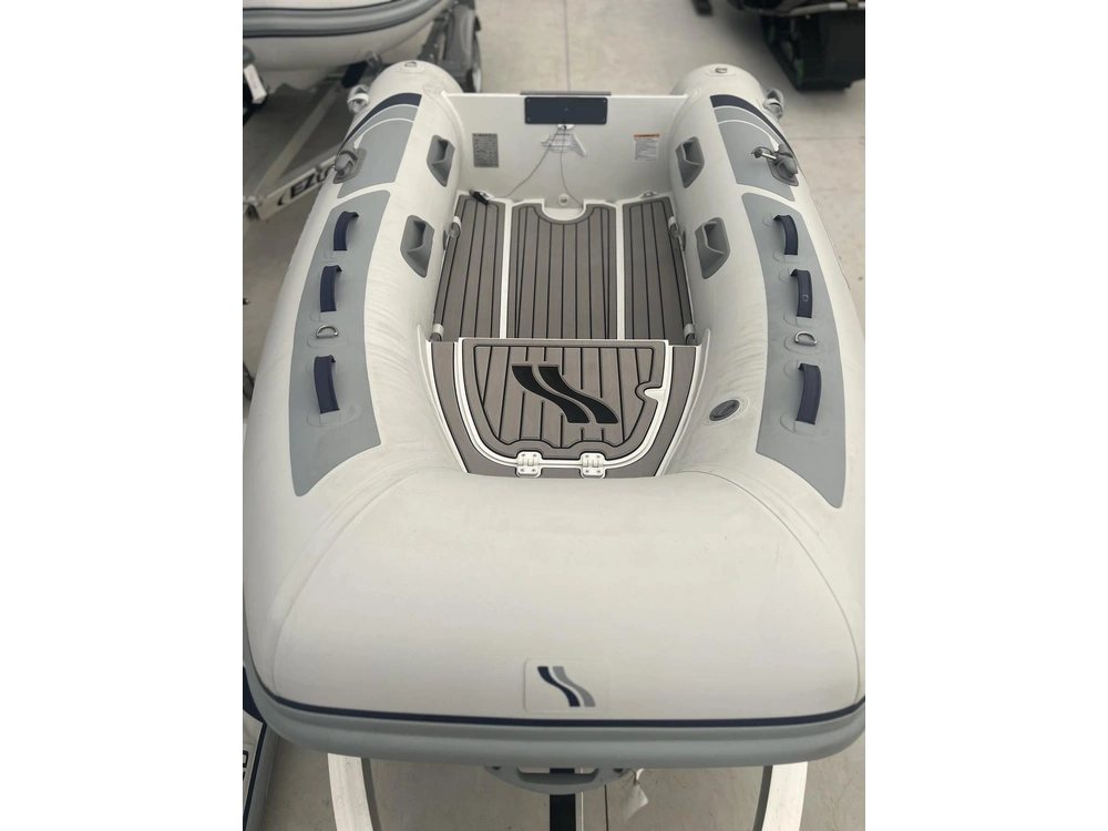 2023 Highfield Cl260 alt