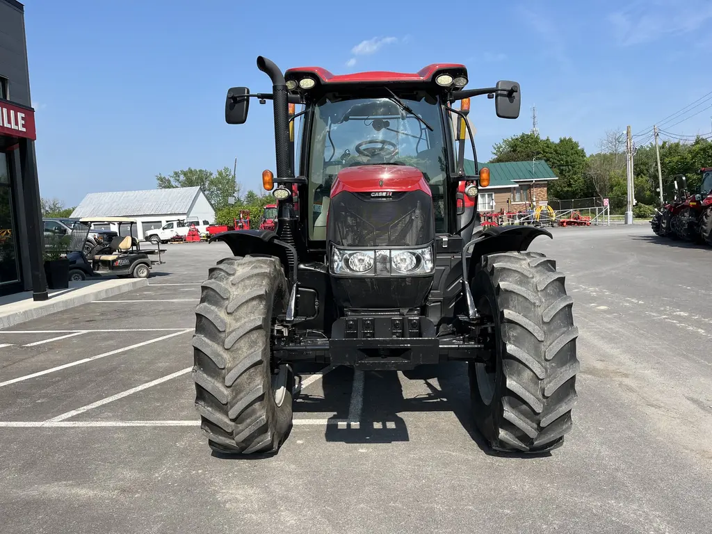 2017 Case IH Maxxum 115
