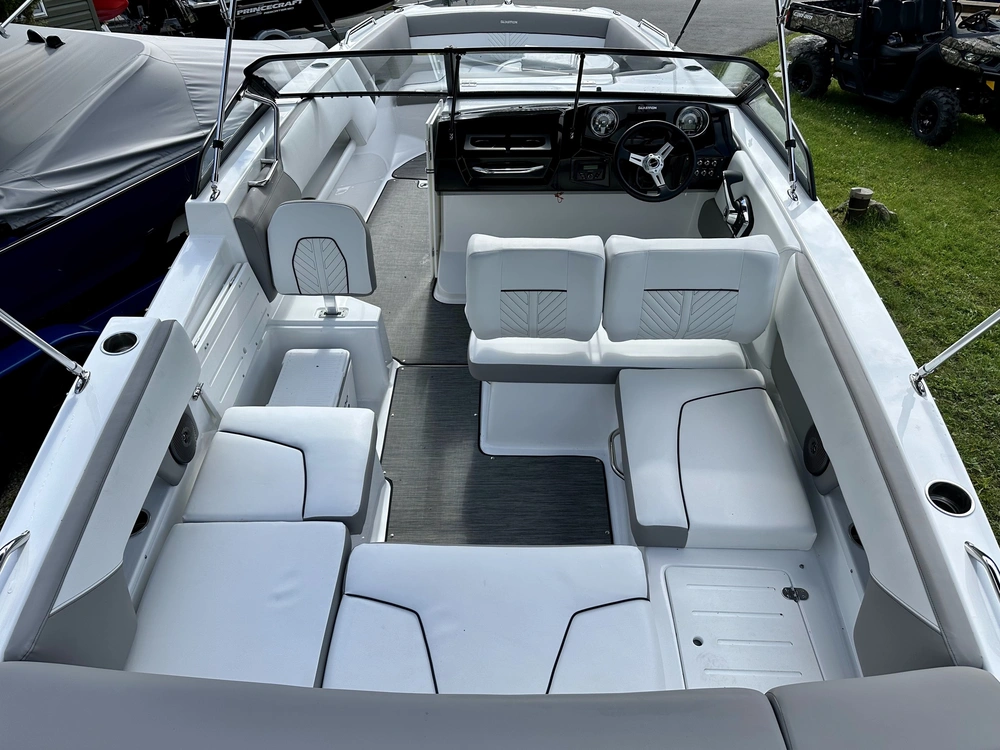 2024 Glastron Gtd 245 Mercruiser 6.2l alt
