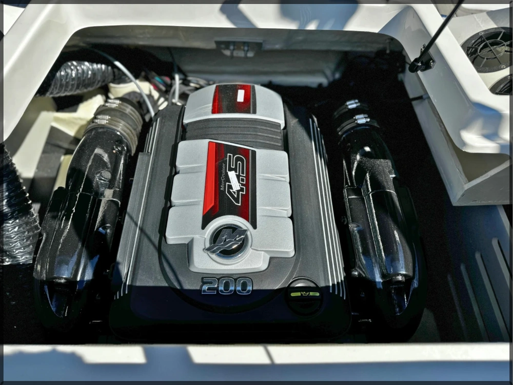 2023 Sea Ray Spx190 alt