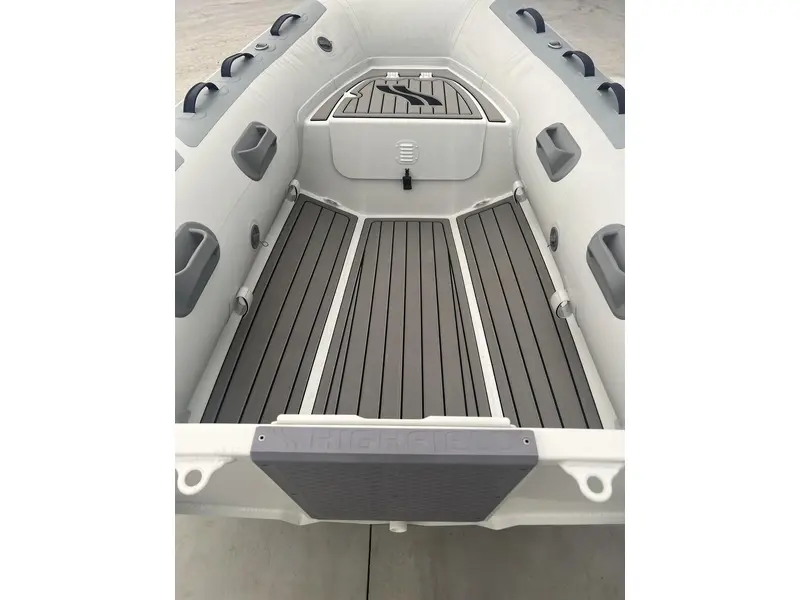 2023 Highfield CL260