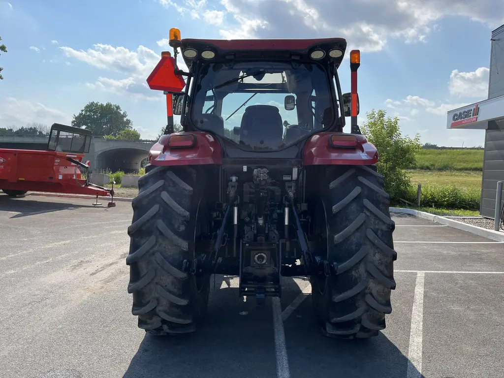 2017 Case IH Maxxum 115