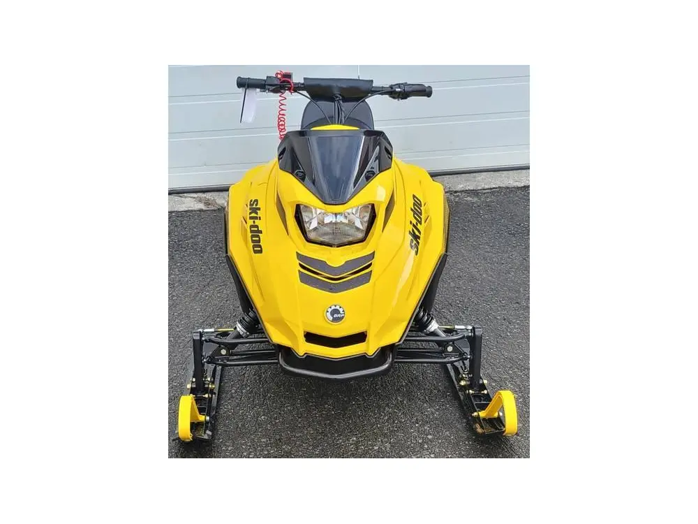 2023 Ski-Doo MXZ 120