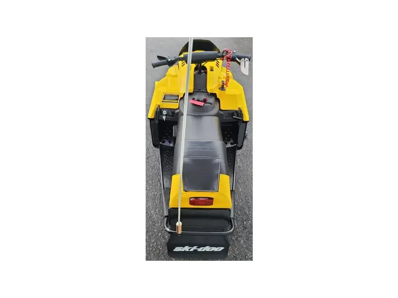 2023 Ski-Doo MXZ 120