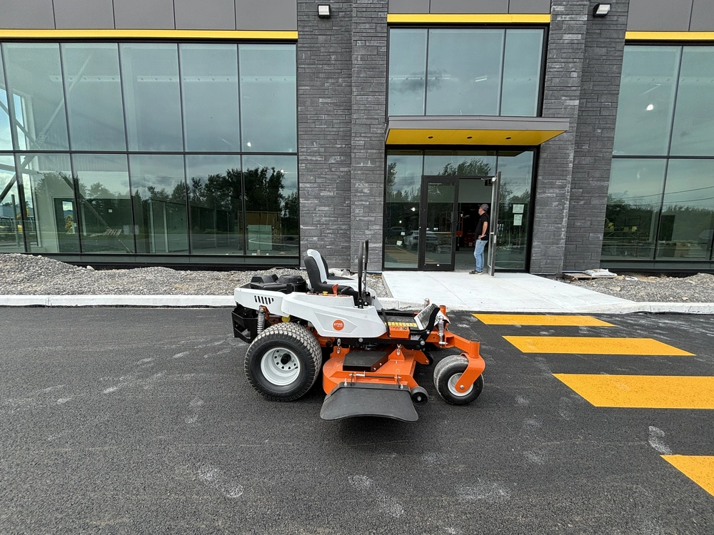 2024 Stihl Tondeuse À Rayon De Braquage Zéro Zero Turn Rz261 alt