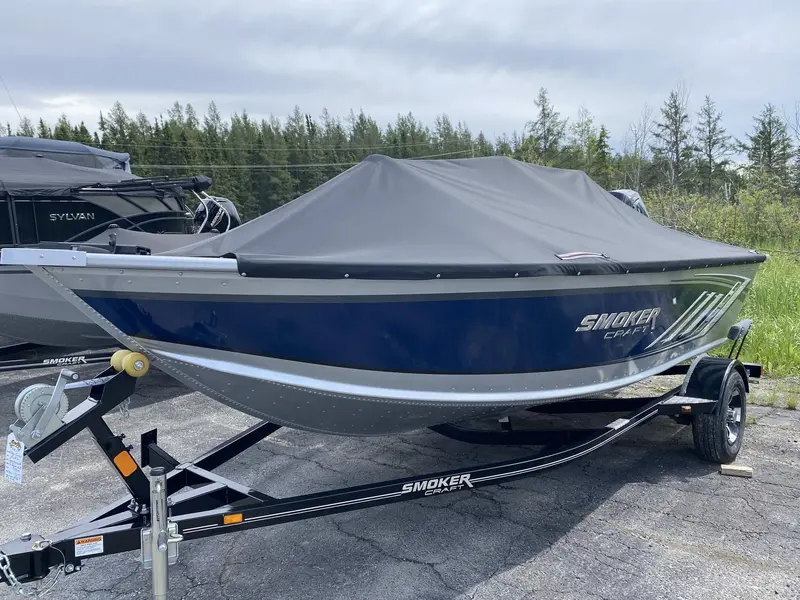 2023 Smoker-Craft Pro Angler XL 161
