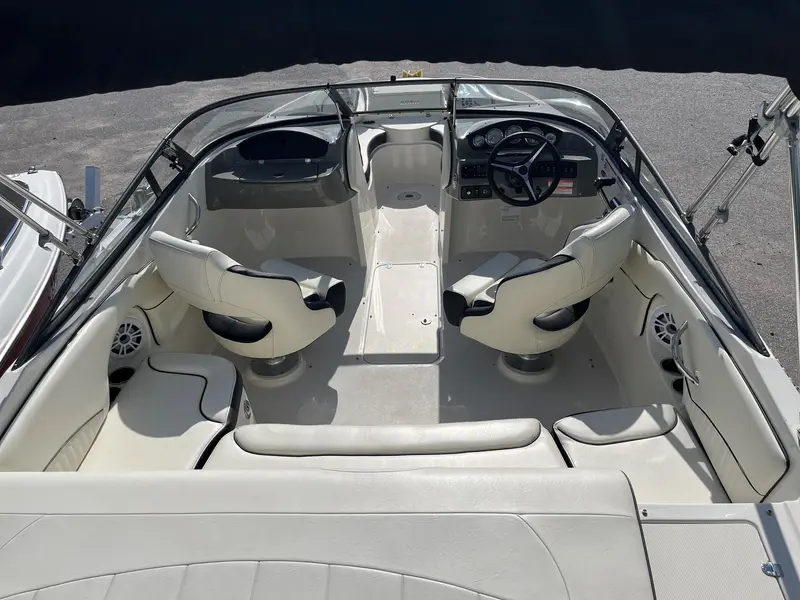 2020 Stingray STINGRAY 208LR