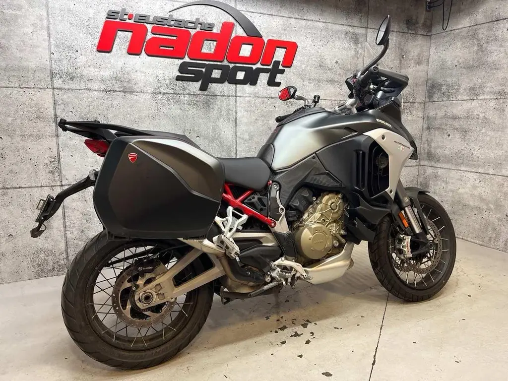 Ducati MULTISTRADA V4S TOURING 2021