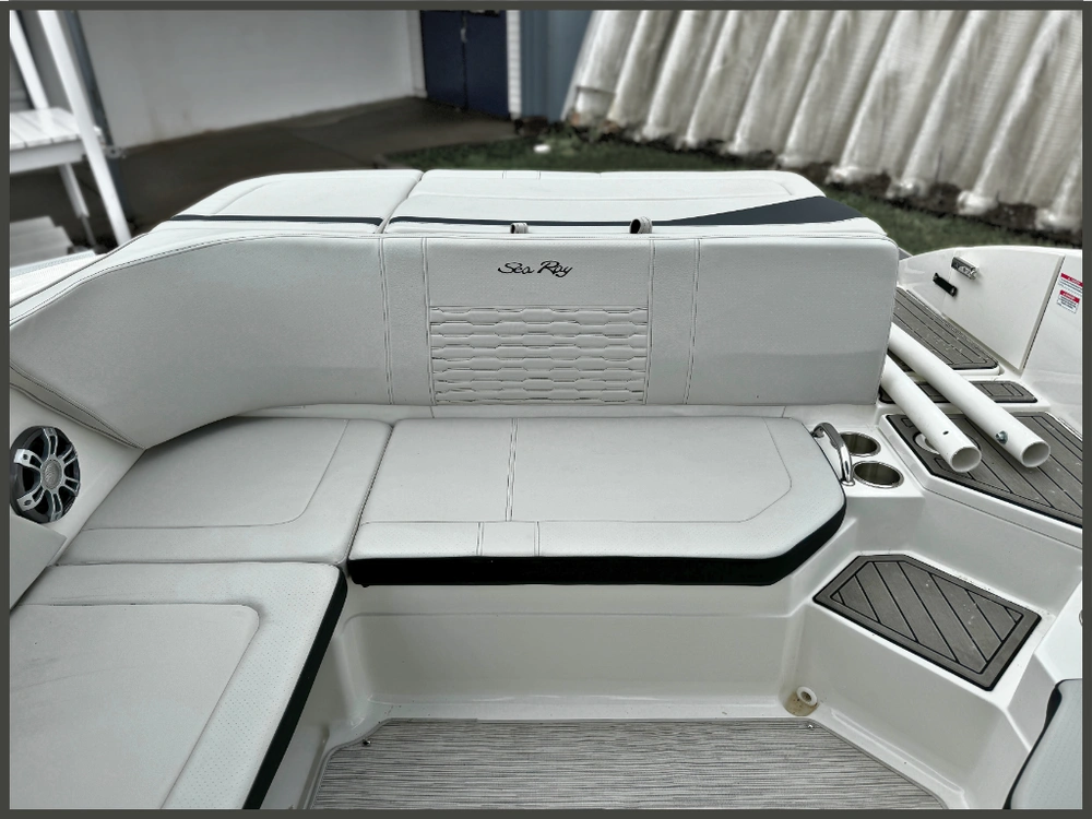 2023 Sea Ray Spx210 alt