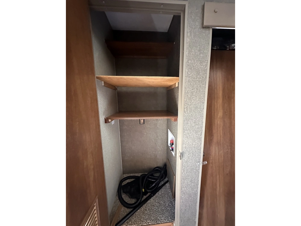 Keystone Rv Residence 40mkts 2018 alt