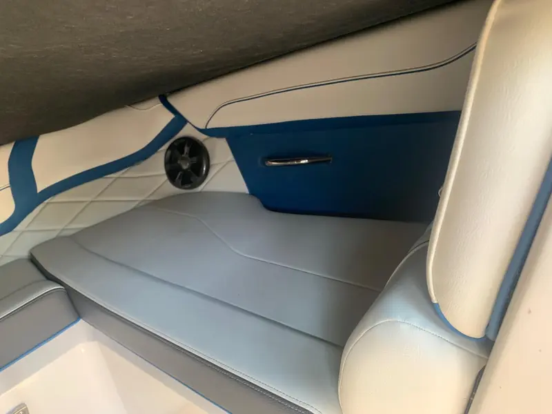 2022 Regal 22 FASDECK ESX