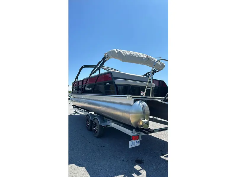 2023 Trifecta 24 C2CS