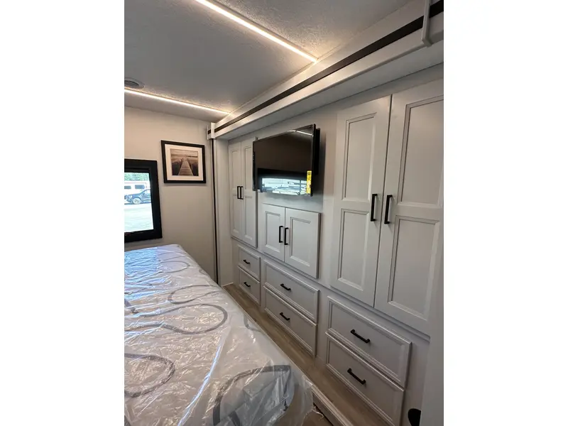 2025 Coachmen MIRADA 29FW