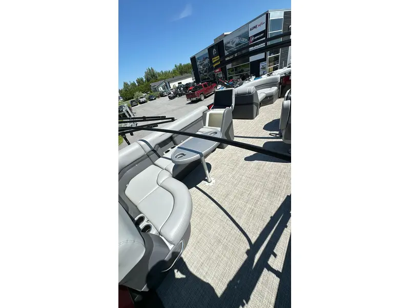 2023 Trifecta 24 C2CS