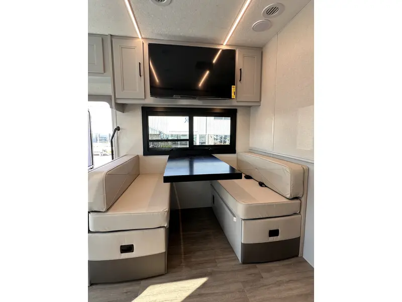 2025 Coachmen MIRADA 29FW