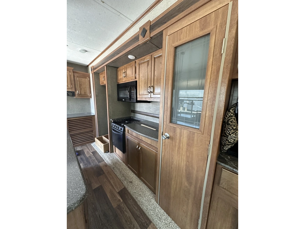 Keystone Rv Residence 40mkts 2018 alt