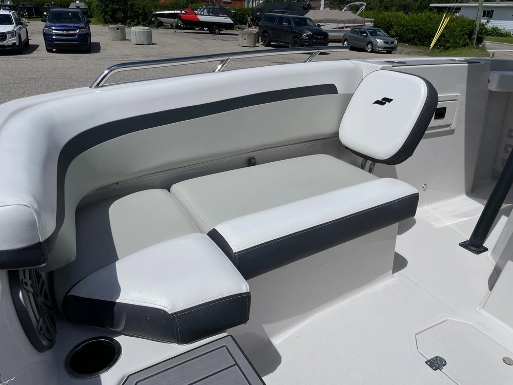 2024 Starcraft Svx 211 Ob Center Console alt