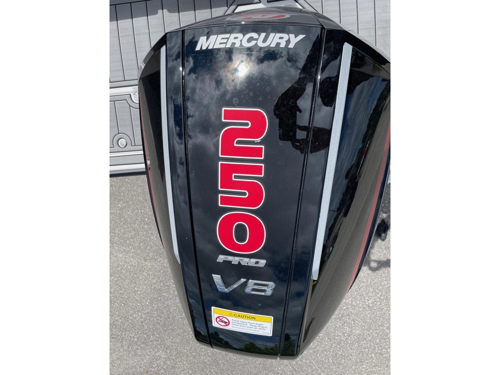 2024 Starcraft Svx 211 Ob Center Console alt