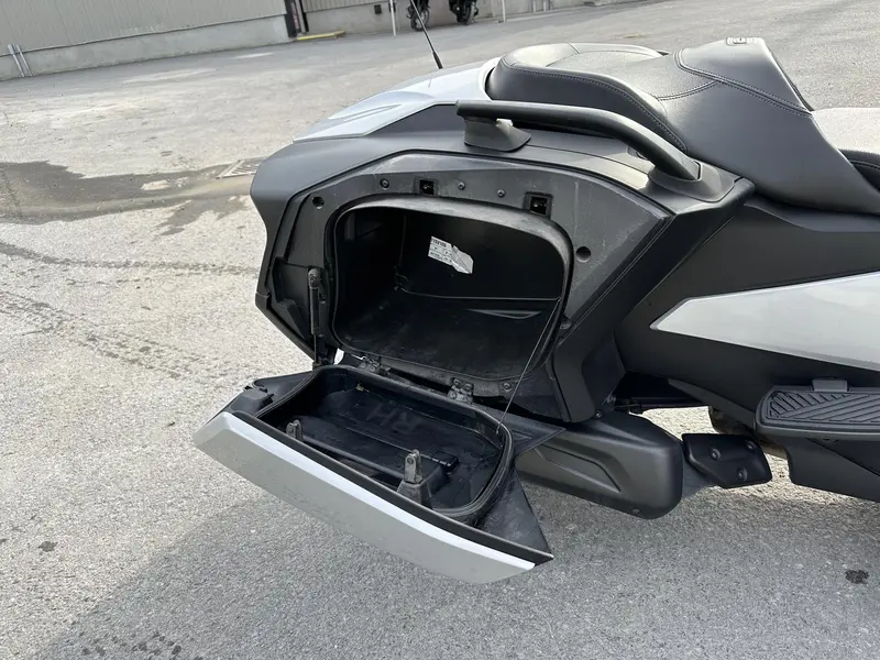 2022 BRP SPYDER RT STANDARD