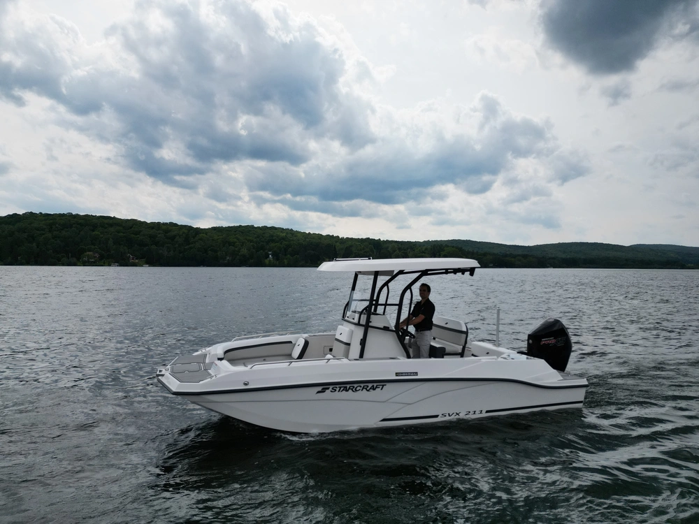 2024 Starcraft Svx 211 Ob Center Console alt