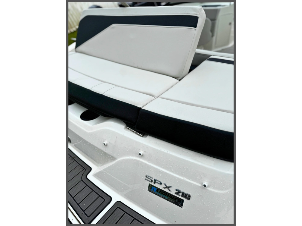 2023 Sea Ray Spx210 alt