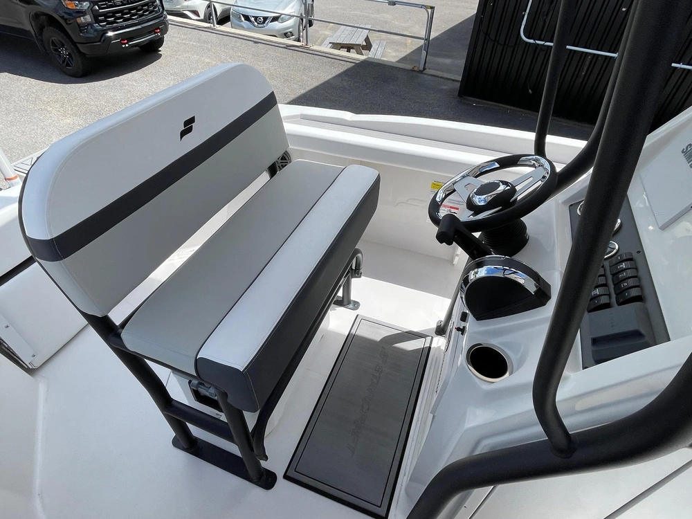 2024 Starcraft Svx 211 Ob Center Console alt