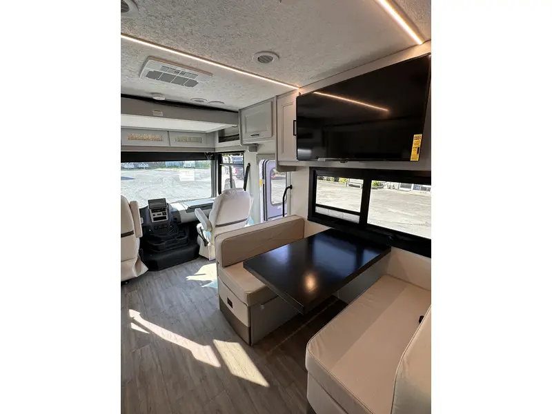 2025 Coachmen MIRADA 29FW