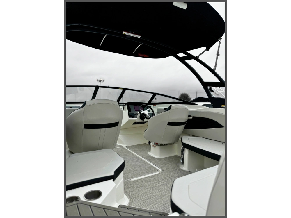 2023 Sea Ray Spx210 alt