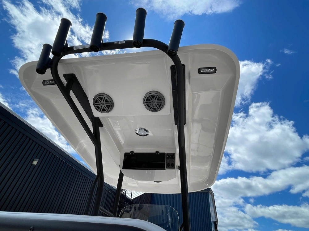 2024 Starcraft Svx 211 Ob Center Console alt