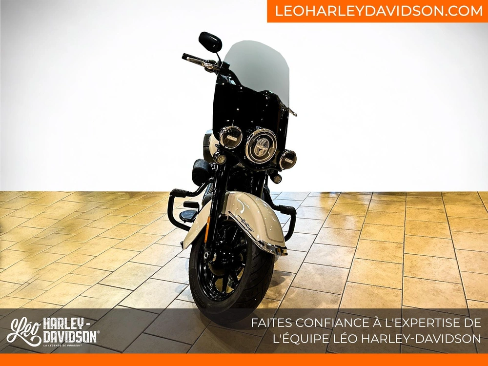 Harley-davidson Flhcs Heritage Classic 2022 alt