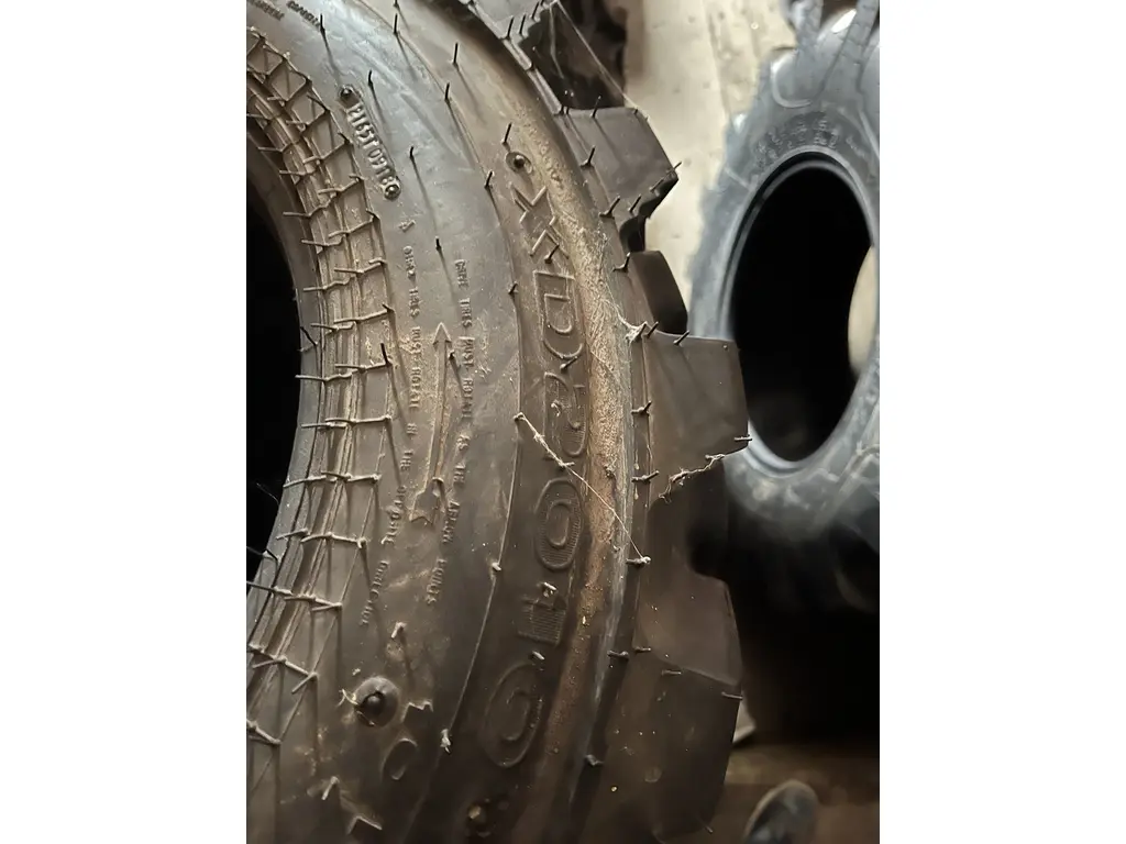 Galaxy 12X16.5 R4 2022