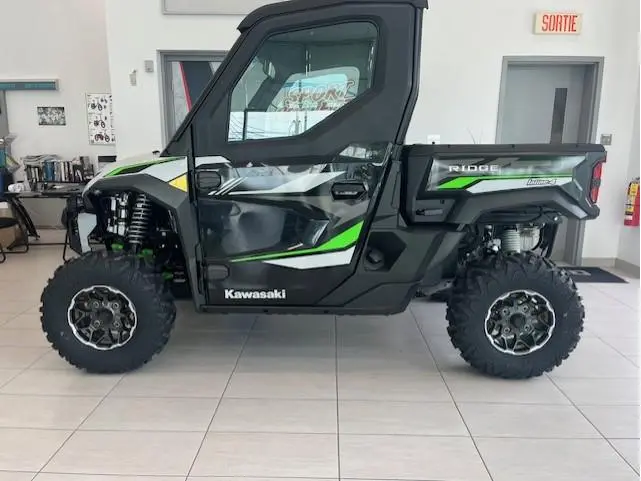 Kawasaki Ridge (Liquidation=-5409,00$) 2024 - KWF1000GRFNN( 6,49% pour 84 mois)