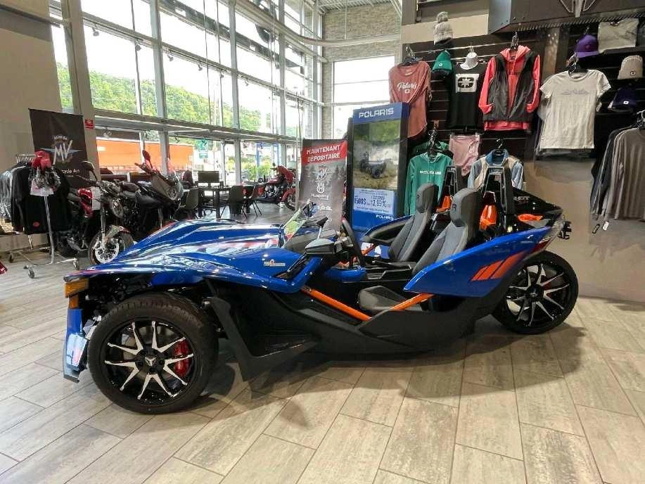 2024 Slingshot Slingshot R (manuel) alt