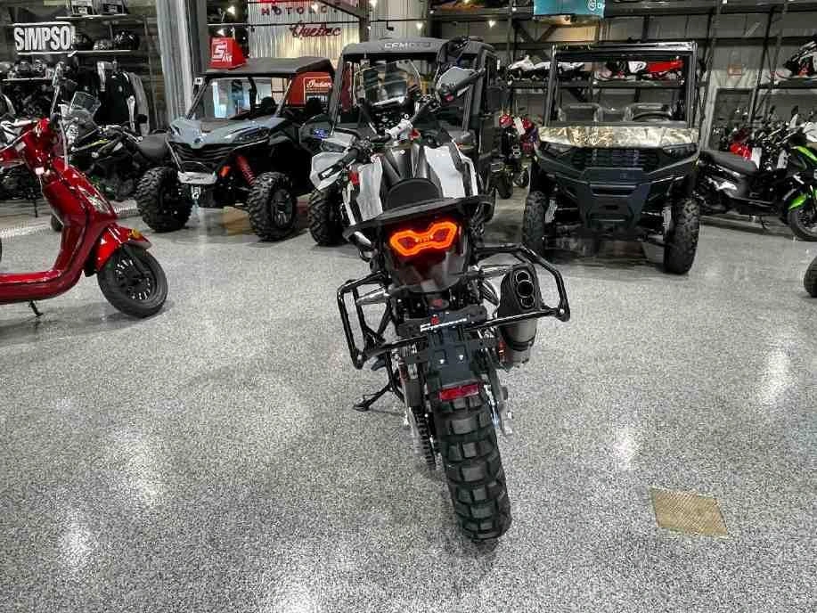 2024 Mv Agusta Lxp Orioli alt