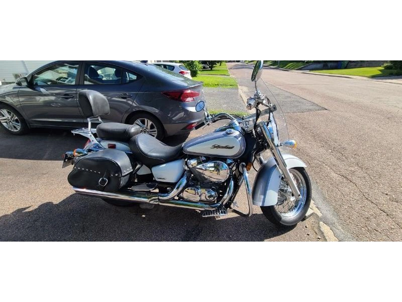 Honda Shadow 750 2007 alt