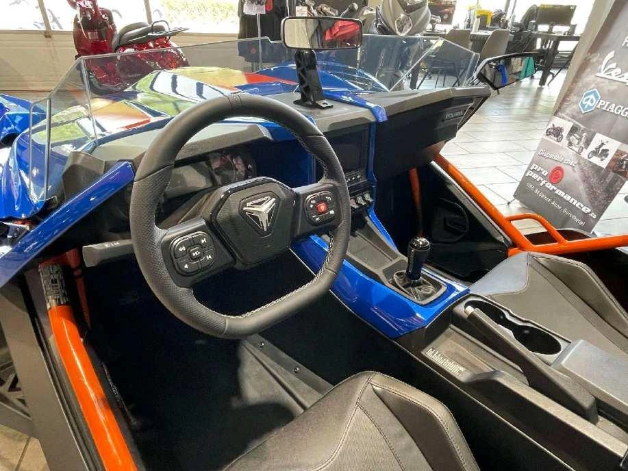 2024 Slingshot Slingshot R (manuel) alt