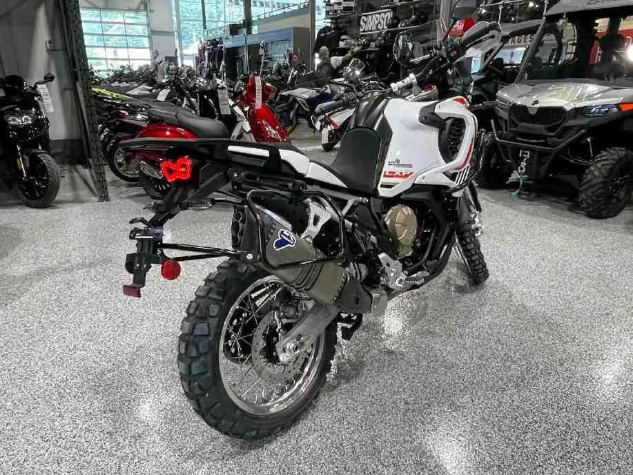 2024 Mv Agusta Lxp Orioli alt