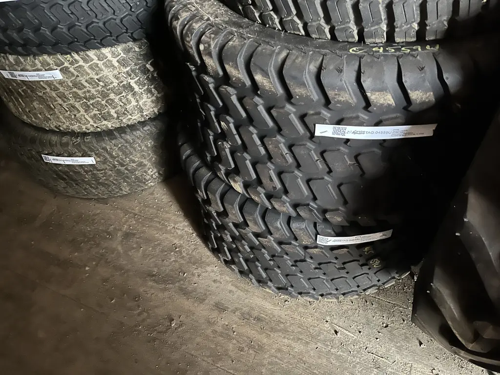 TITAN 31-13.5-15 2022