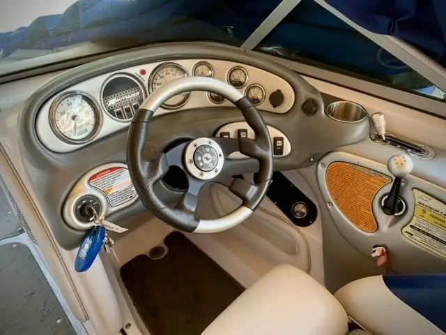 2008 Ski Nautique SV211