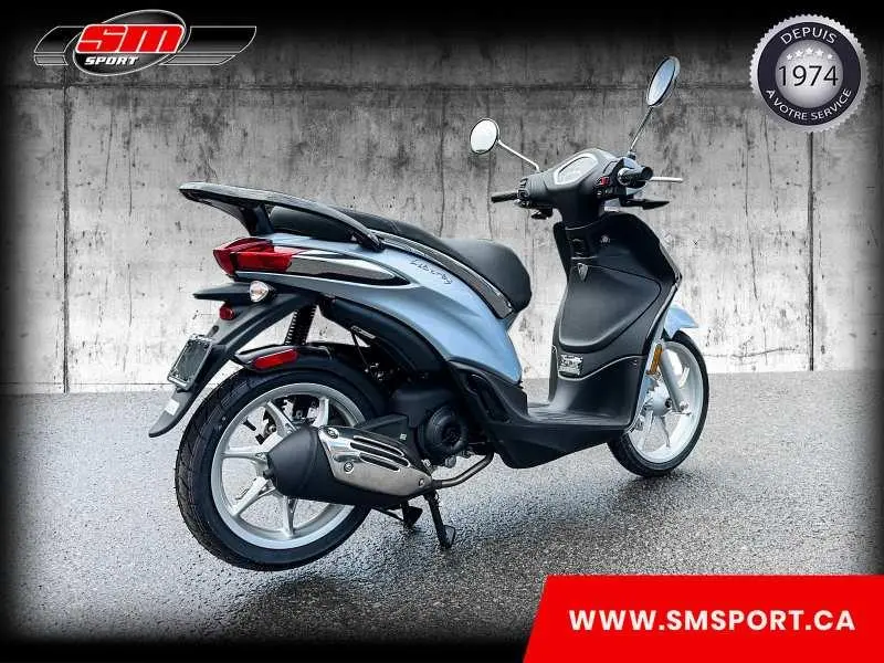 2024 Piaggio Liberty 50 iGet thumbnail 3