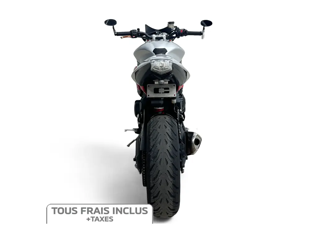 2016 Triumph Street Triple RX - Frais inclus+Taxes