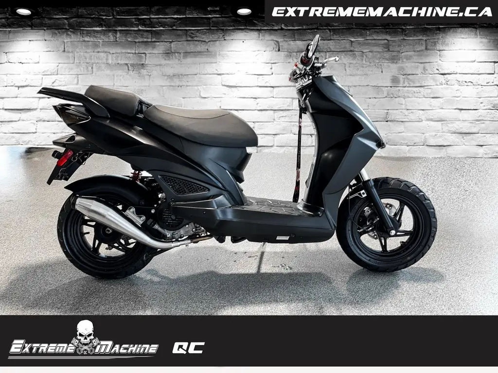 Kymco SUPER 8  2023