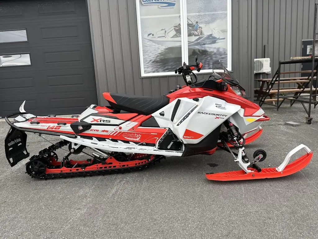 2021 Ski-Doo Backcountry XRS 850