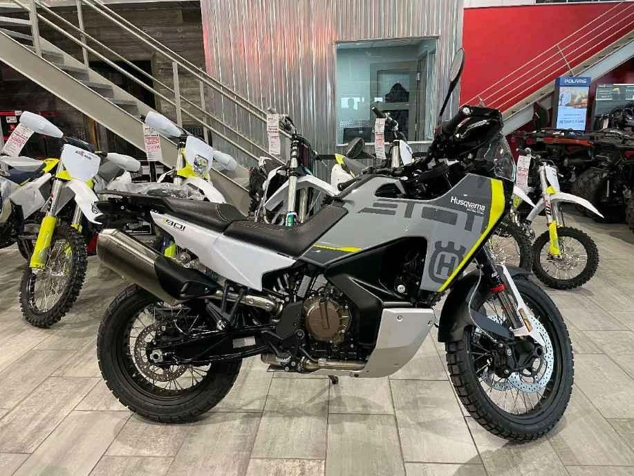 2024 Husqvarna Norden 901 alt