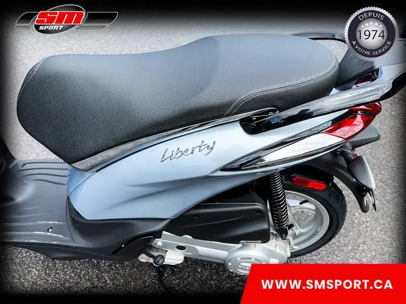 2024 Piaggio Liberty 50 iGet thumbnail 7
