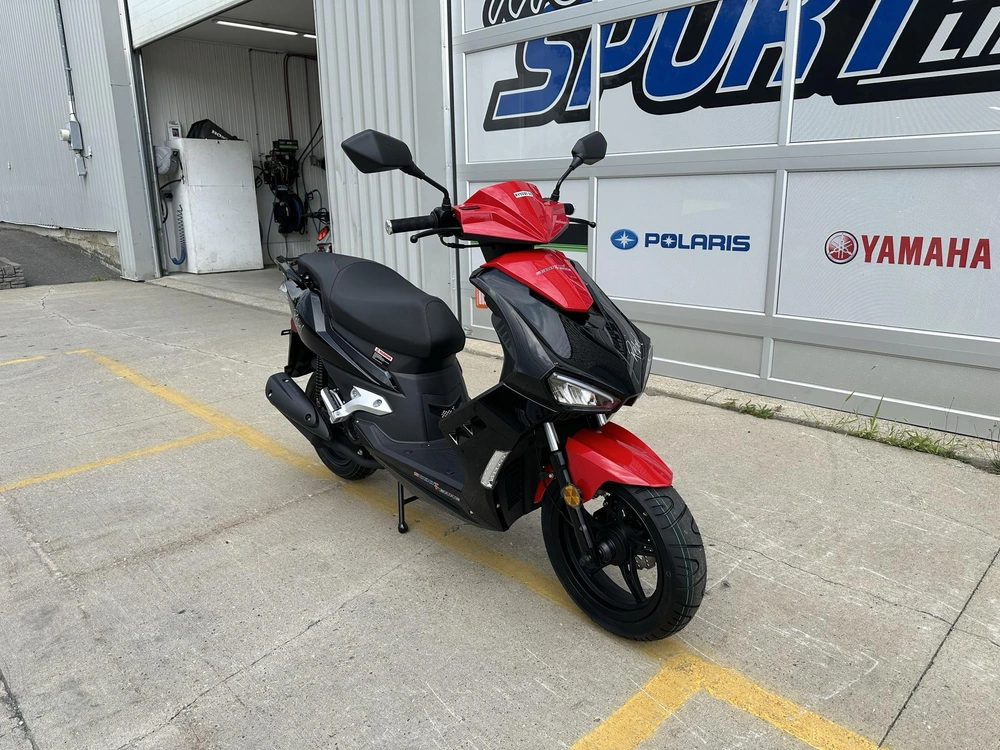 Scootterre Rebel Scooter 50cc 2024 alt